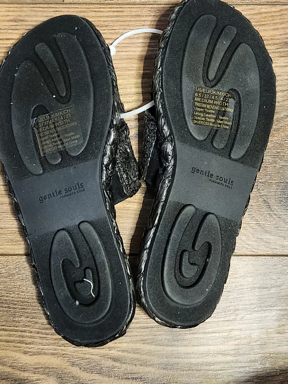 gentle souls Black Metallic Embroidered Open-Toe Slide